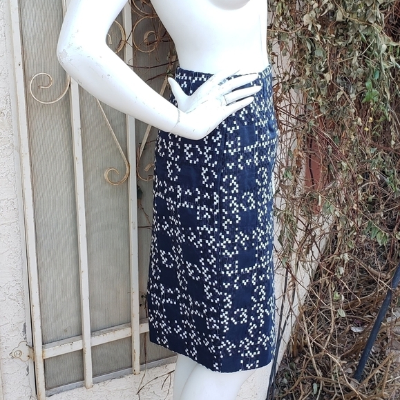 DANIELA CORTE COMILLA EMBROIDERED SKIRT - Picture 3 of 7